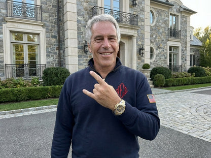 Epstein Quarter zip